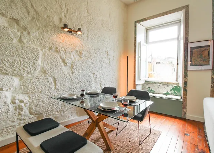 דירה Cativo Mezzanine Loft פורטו