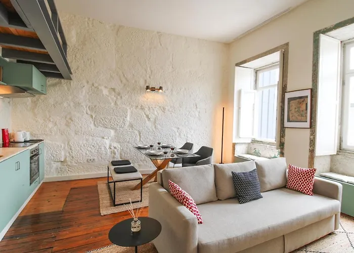 Cativo Mezzanine Loft *