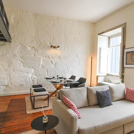 Cativo Mezzanine Loft *